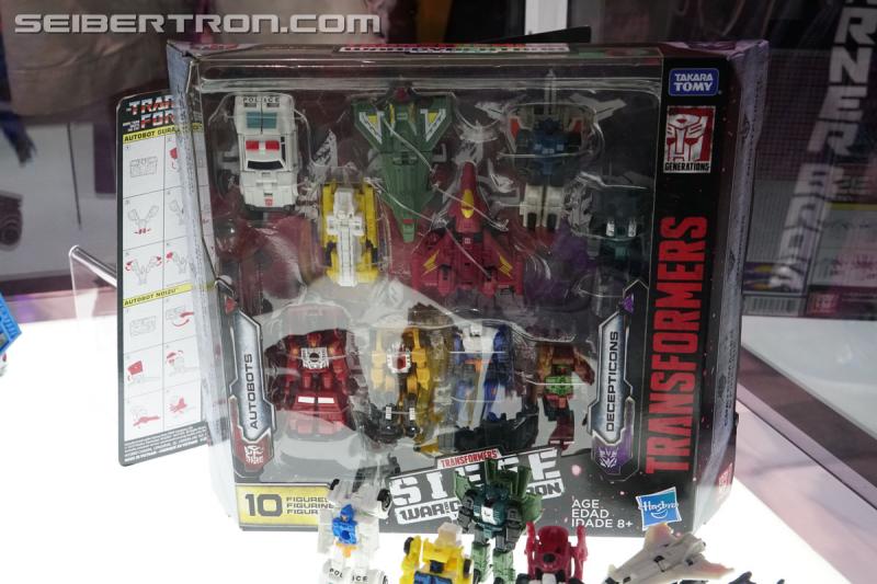 SDCC 2019: Transformers War for Cybertron SIEGE Micromasters 10-pack - Transformers Event: DSC08811