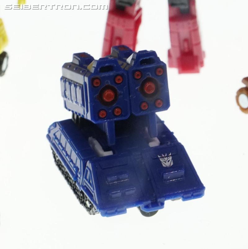 SDCC 2019: Transformers War for Cybertron SIEGE Micromasters 10-pack - Transformers Event: DSC08817a