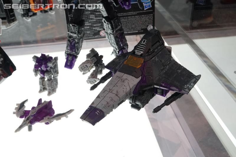 SDCC 2019: Transformers War for Cybertron SIEGE New Product Reveals - Transformers Event: DSC08692