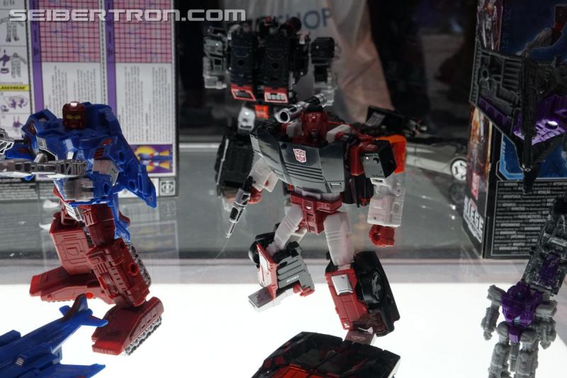 SDCC 2019: Transformers War for Cybertron SIEGE New Product Reveals - Transformers Event: DSC08696