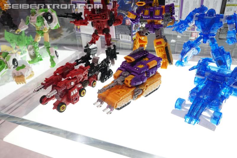 SDCC 2019: Transformers War for Cybertron SIEGE New Product Reveals - Transformers Event: DSC08706