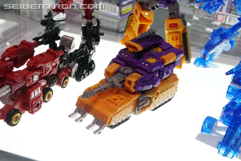 SDCC 2019: Transformers War for Cybertron SIEGE New Product Reveals - Transformers Event: DSC08716