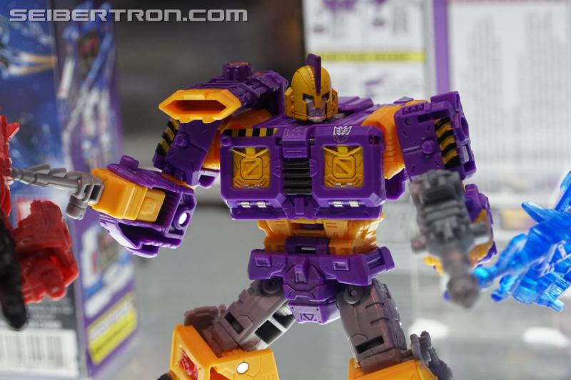 SDCC 2019: Transformers War for Cybertron SIEGE New Product Reveals - Transformers Event: DSC08717