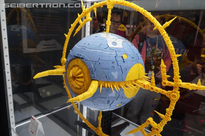 NYCC 2019 - Transformers War for Cybertron Unicron