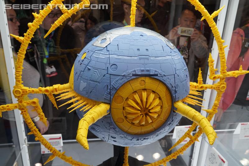 NYCC 2019: Transformers War for Cybertron Unicron - Transformers Event: DSC05396