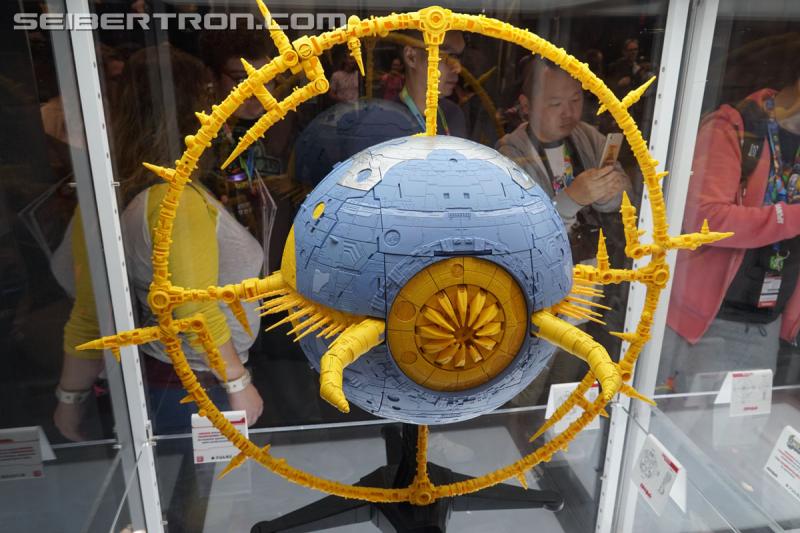 NYCC 2019: Transformers War for Cybertron Unicron - Transformers Event: DSC05397