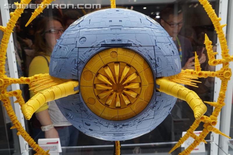 NYCC 2019: Transformers War for Cybertron Unicron - Transformers Event: DSC05398