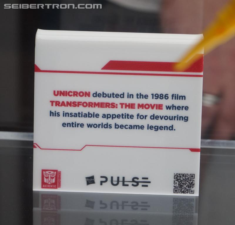 NYCC 2019: Transformers War for Cybertron Unicron - Transformers Event: DSC05401