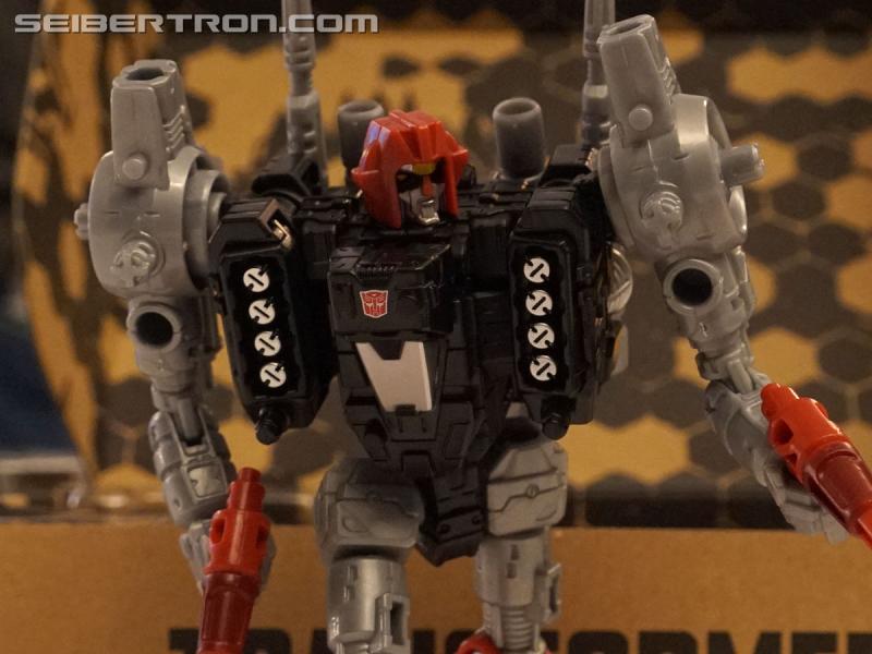 NYCC 2019: Generations Selects and 35th Anniversary reveals - Transformers Event: DSC05607b