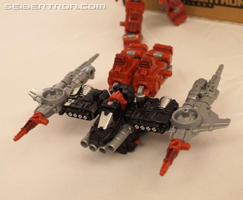 NYCC 2019: Generations Selects and 35th Anniversary reveals - Transformers Event: DSC05612