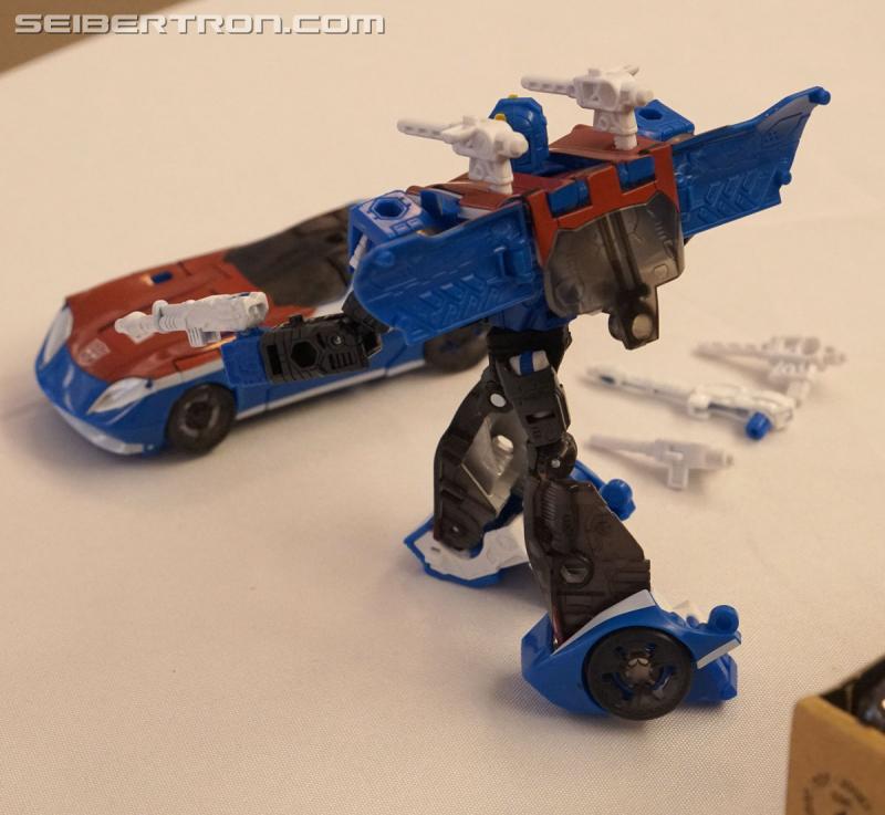 NYCC 2019: Generations Selects and 35th Anniversary reveals - Transformers Event: DSC05638