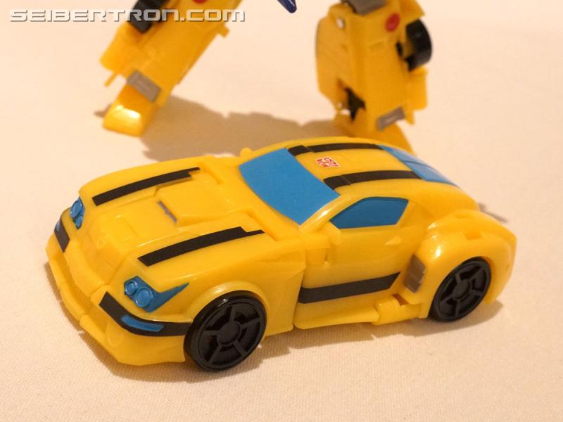 NYCC 2019: Transformers Cyberverse Deluxe Class reveals - Transformers Event: DSC05551a