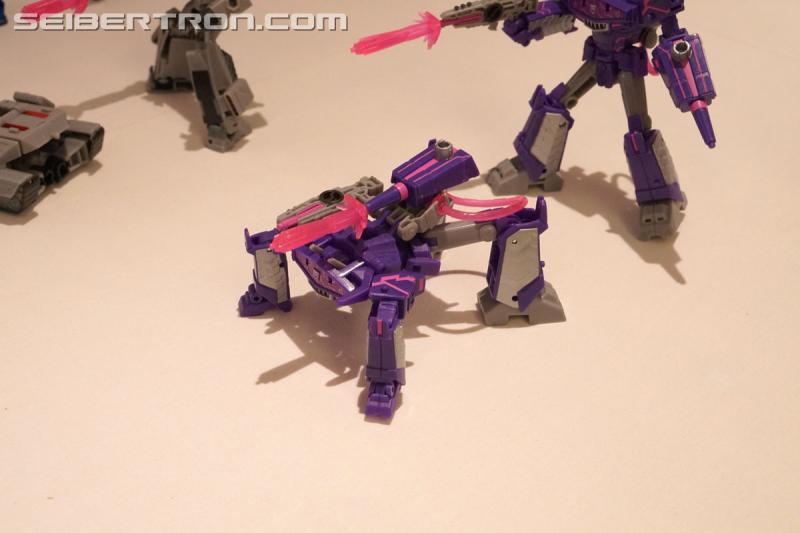 NYCC 2019: Transformers Cyberverse Deluxe Class reveals - Transformers Event: DSC05554