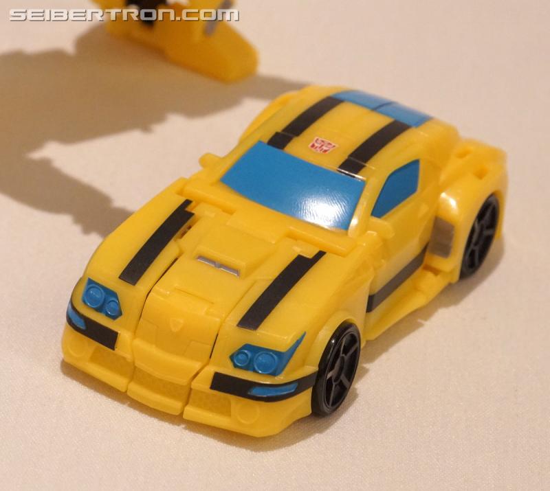 NYCC 2019: Transformers Cyberverse Deluxe Class reveals - Transformers Event: DSC05557a