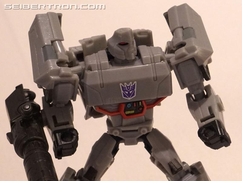 NYCC 2019: Transformers Cyberverse Deluxe Class reveals - Transformers Event: DSC05559a