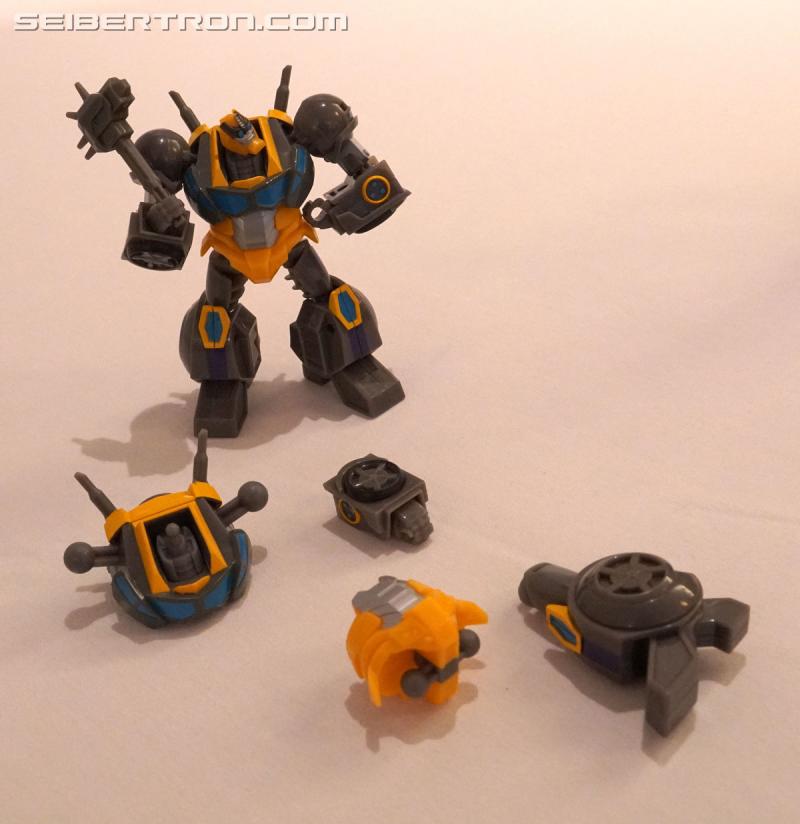 NYCC 2019: Transformers Cyberverse Deluxe Class reveals - Transformers Event: DSC05570