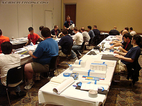 BotCon 2007: Customizing Class & 3-D Display Classes - Transformers Event: DSC05813