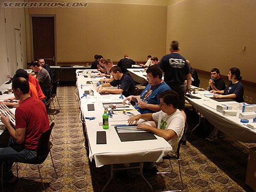 BotCon 2007: Customizing Class & 3-D Display Classes - Transformers Event: DSC05824