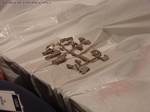 BotCon 2007: Customizing Class & 3-D Display Classes - Transformers Event: DSC05827
