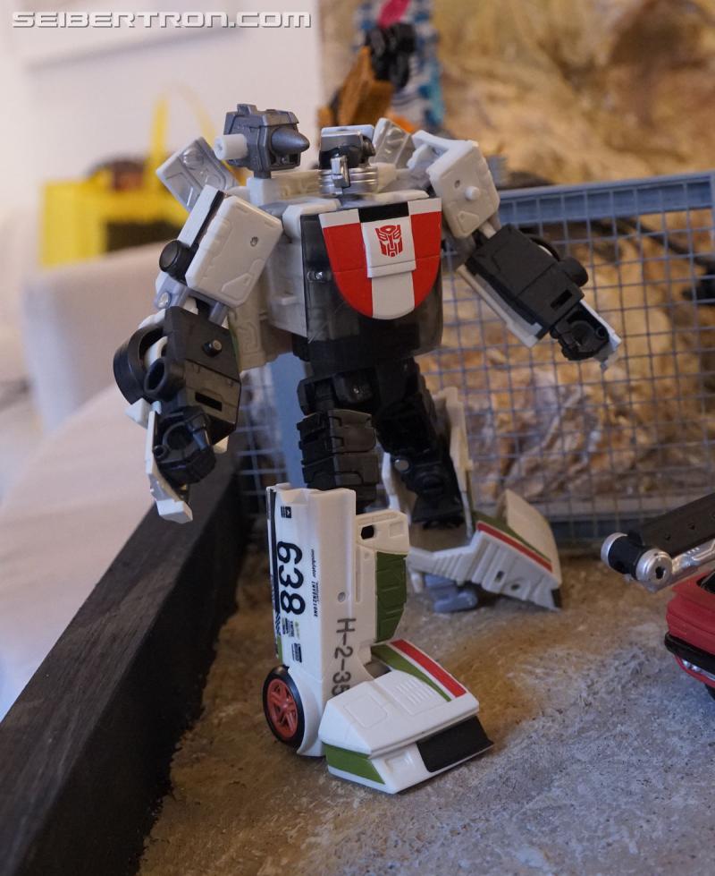 NYCC 2019: Transformers War for Cybertron Earthrise reveals - Transformers Event: DSC05464a