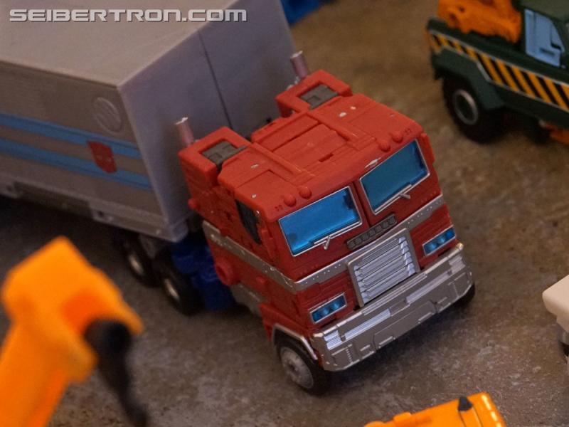 NYCC 2019: Transformers War for Cybertron Earthrise reveals - Transformers Event: DSC05468a