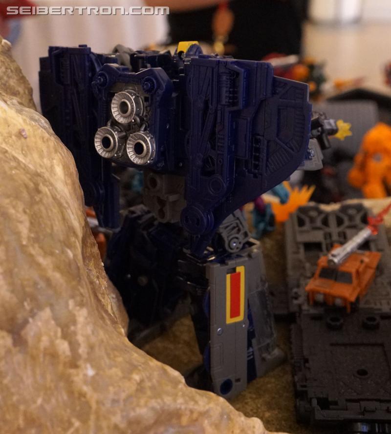 NYCC 2019: Transformers War for Cybertron Earthrise reveals - Transformers Event: DSC05483a