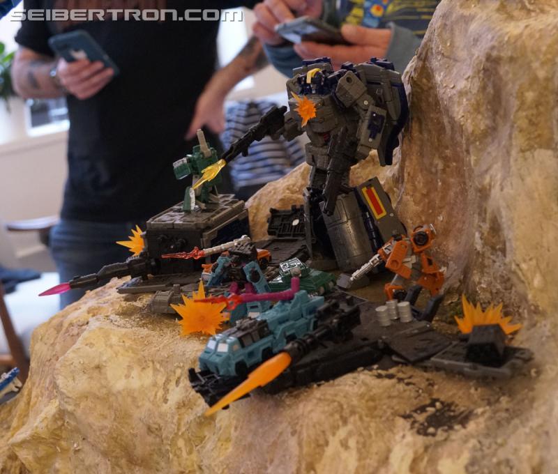 NYCC 2019: Transformers War for Cybertron Earthrise reveals - Transformers Event: DSC05491a
