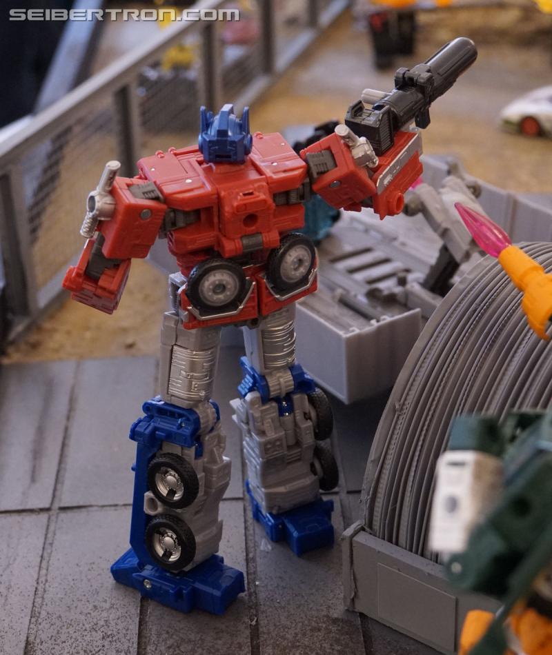 NYCC 2019: Transformers War for Cybertron Earthrise reveals - Transformers Event: DSC05497a