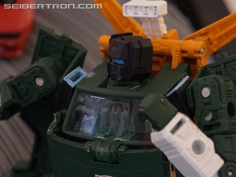 NYCC 2019: Transformers War for Cybertron Earthrise reveals - Transformers Event: DSC05503a