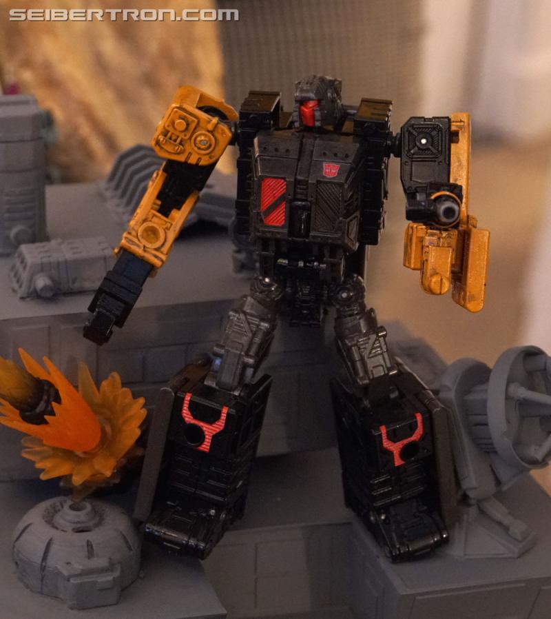 NYCC 2019: Transformers War for Cybertron Earthrise reveals - Transformers Event: DSC05542a