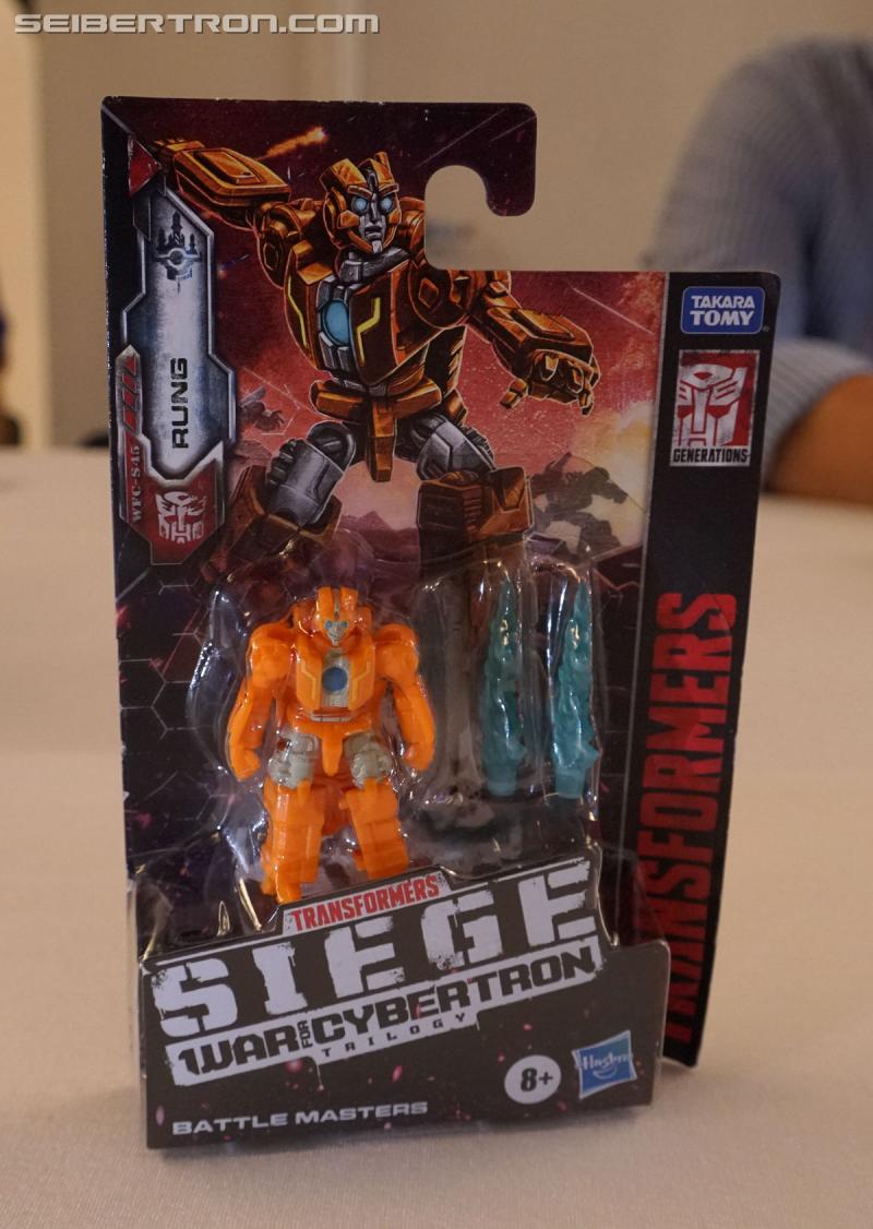 NYCC 2019 - Unboxing of Fall 2019 Transformers WFC SIEGE products