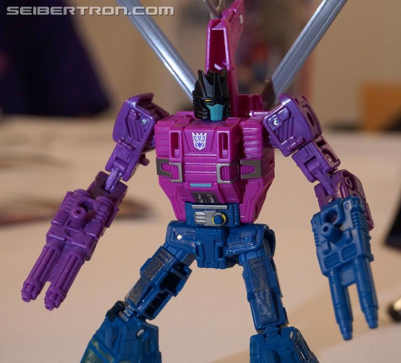 NYCC 2019: Unboxing of Fall 2019 Transformers WFC SIEGE products - Transformers Event: DSC05292