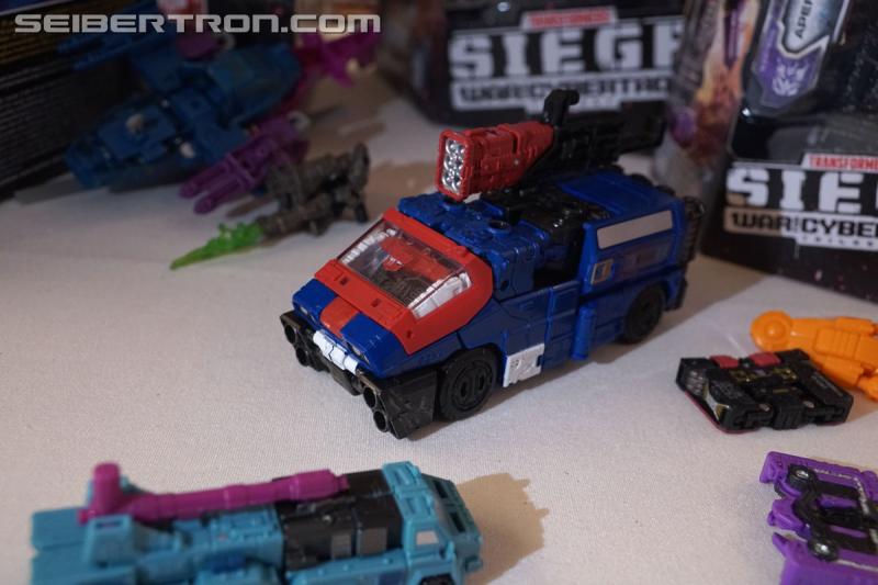 NYCC 2019: Unboxing of Fall 2019 Transformers WFC SIEGE products - Transformers Event: DSC05326