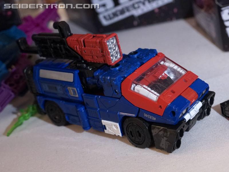 NYCC 2019: Unboxing of Fall 2019 Transformers WFC SIEGE products - Transformers Event: DSC05330a