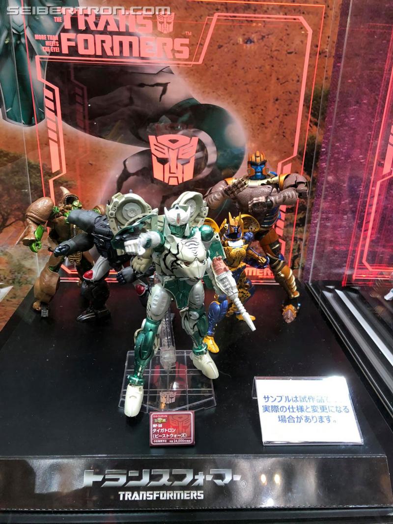 Wonderfest 2020 - Masterpiece MP-50 Tigatron, MP-51 Arcee and MP-48 Lio Convoy