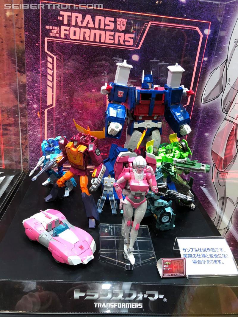 Wonderfest 2020: Masterpiece MP-50 Tigatron, MP-51 Arcee and MP-48 Lio Convoy - Transformers Event: Wonderfest 2020 020