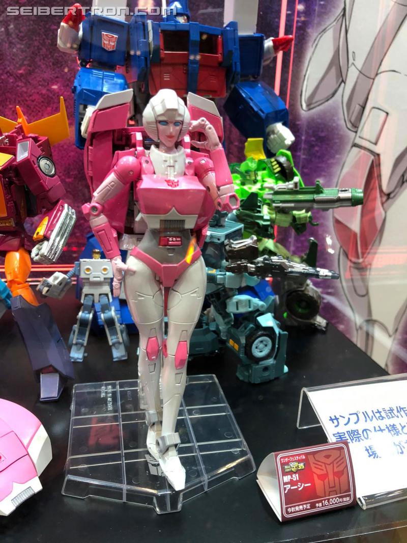 Wonderfest 2020: Masterpiece MP-50 Tigatron, MP-51 Arcee and MP-48 Lio Convoy - Transformers Event: Wonderfest 2020 023