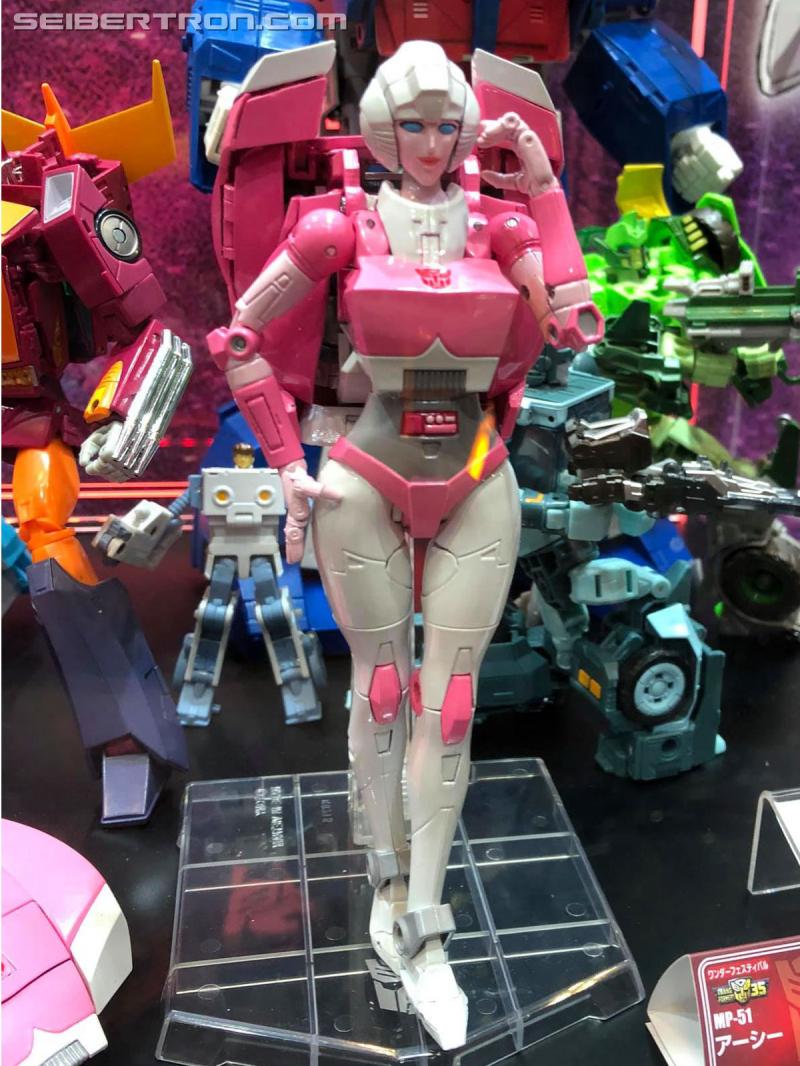 Wonderfest 2020: Masterpiece MP-50 Tigatron, MP-51 Arcee and MP-48 Lio Convoy - Transformers Event: Wonderfest 2020 023a