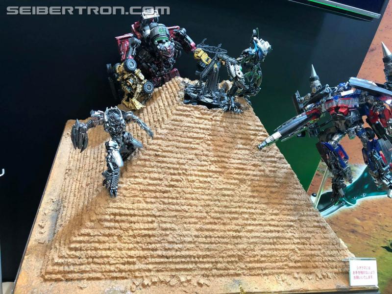 Wonderfest 2020: Studio Series featuring Devastator and the Constructicons - Transformers Event: Wonderfest 2020 011