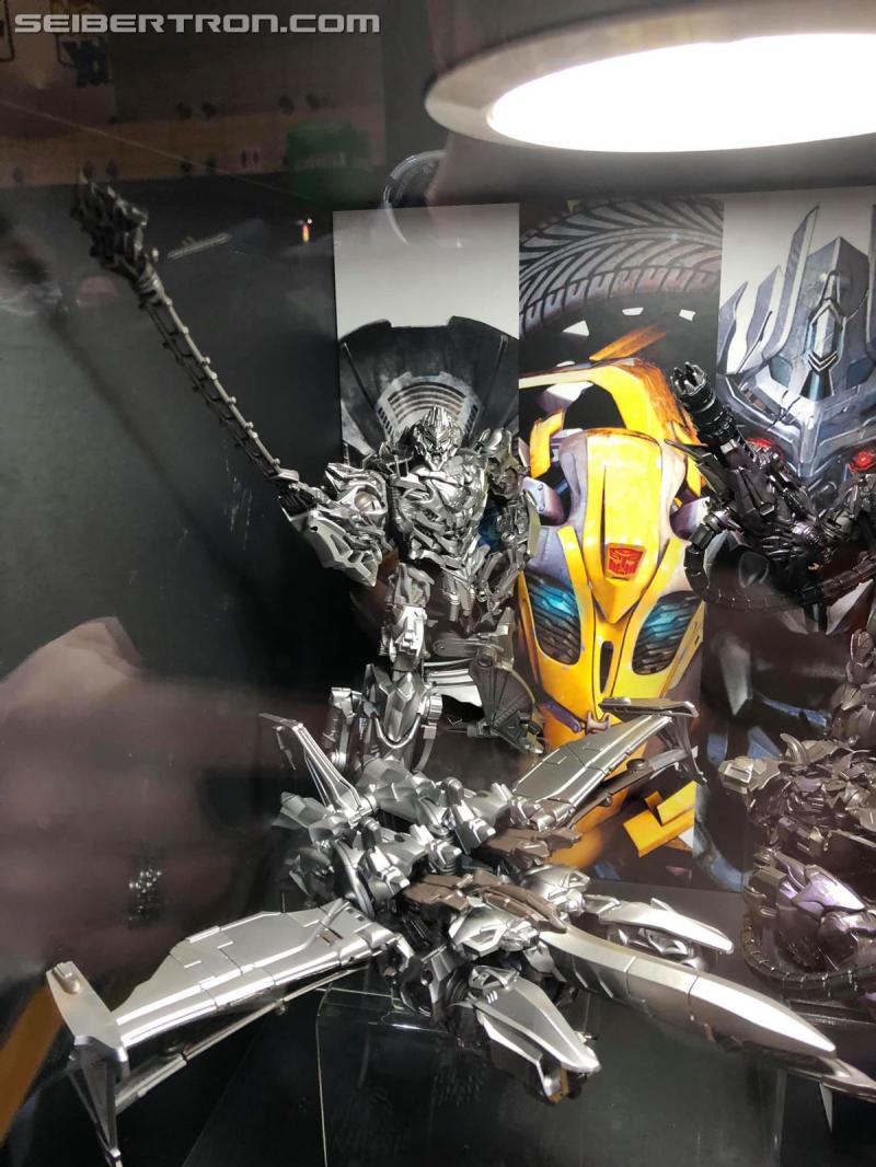 Wonderfest 2020: Studio Series featuring Devastator and the Constructicons - Transformers Event: Wonderfest 2020 043
