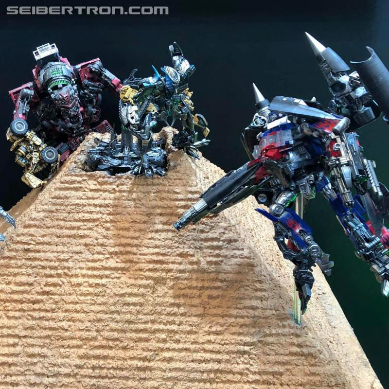 Wonderfest 2020: Studio Series featuring Devastator and the Constructicons - Transformers Event: Wonderfest 2020 046a