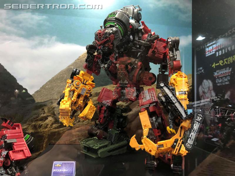 Wonderfest 2020 - Studio Series featuring Devastator and the Constructicons