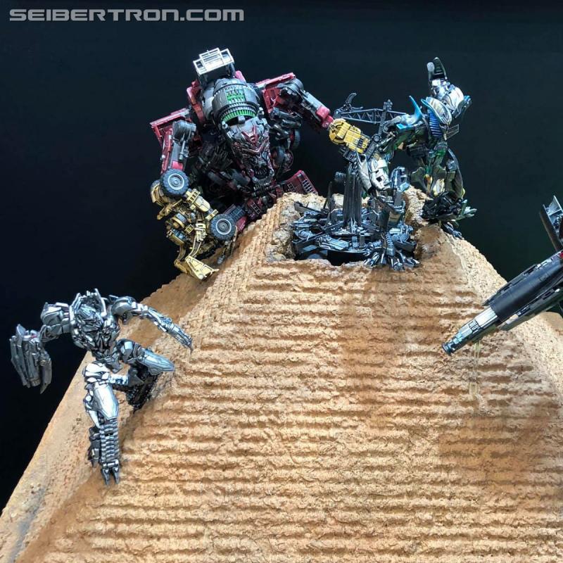 Wonderfest 2020: Studio Series featuring Devastator and the Constructicons - Transformers Event: Wonderfest 2020 051a