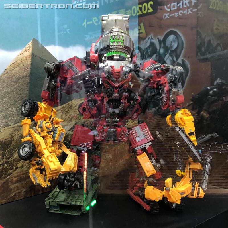 Wonderfest 2020: Studio Series featuring Devastator and the Constructicons - Transformers Event: Wonderfest 2020 054a