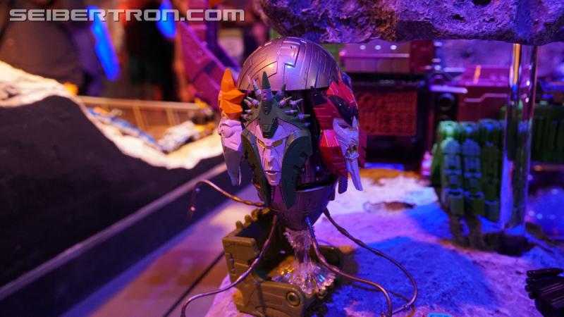 Toy Fair 2020: War for Cybertron Earthrise - Transformers Event: DSC06506