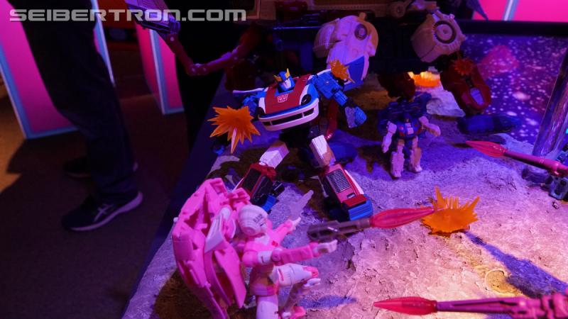 Toy Fair 2020: War for Cybertron Earthrise - Transformers Event: DSC06525