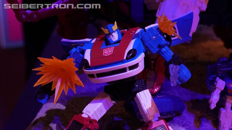 Toy Fair 2020: War for Cybertron Earthrise - Transformers Event: DSC06526