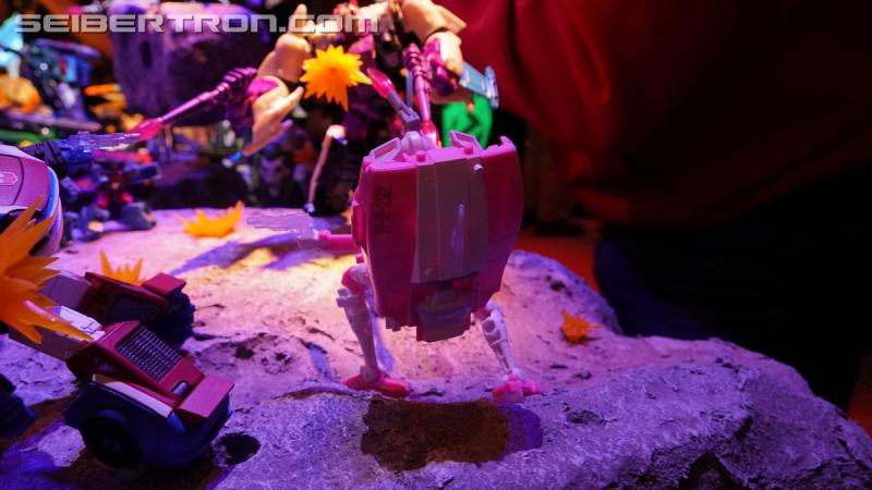 Toy Fair 2020: War for Cybertron Earthrise - Transformers Event: DSC06534