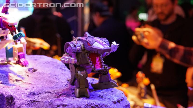 Toy Fair 2020: War for Cybertron Earthrise - Transformers Event: DSC06546