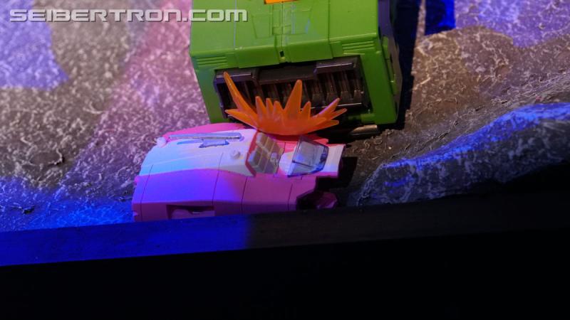 Toy Fair 2020: War for Cybertron Earthrise - Transformers Event: DSC06582